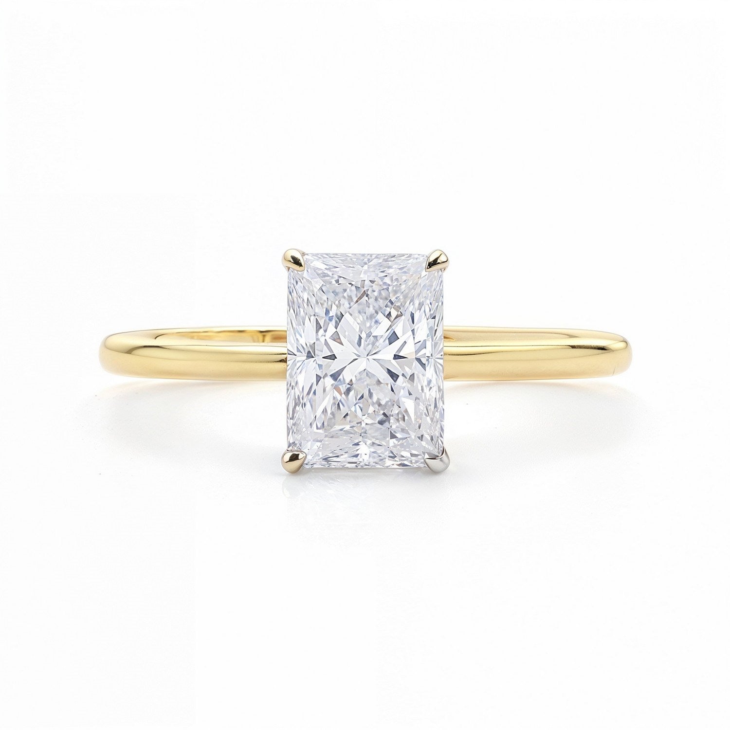 14k yellow gold ring set with lab-grown diamonds