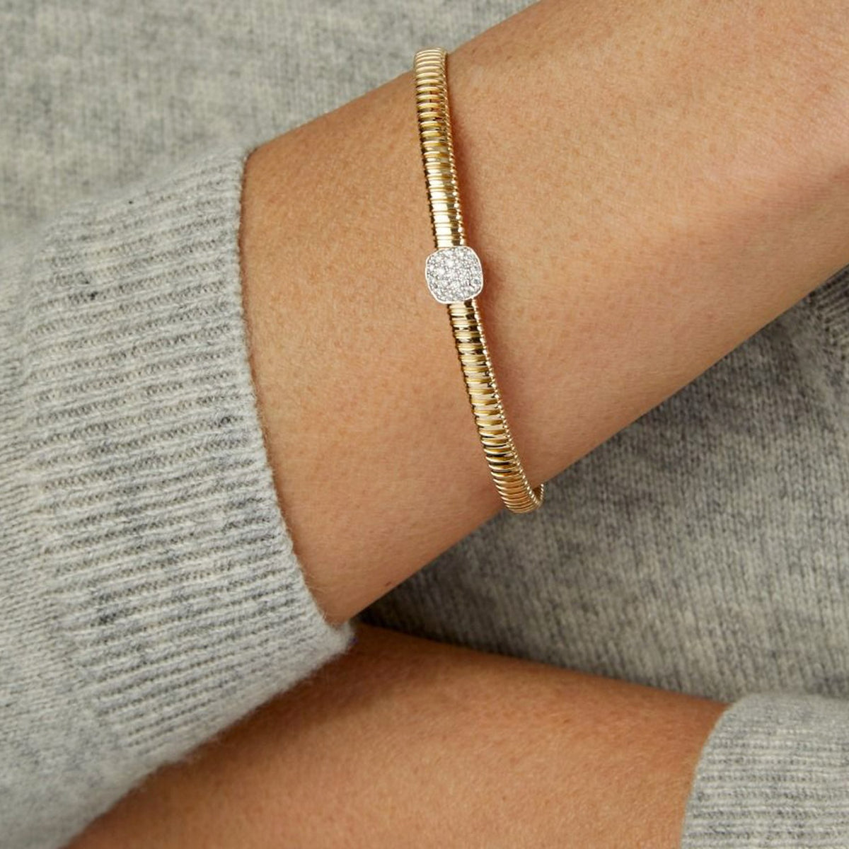 14K Two Tone Diamond Square Tubogas Cuff