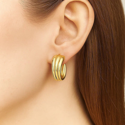 14K Yellow Gold 3 Row Graduated Hoop Earrings