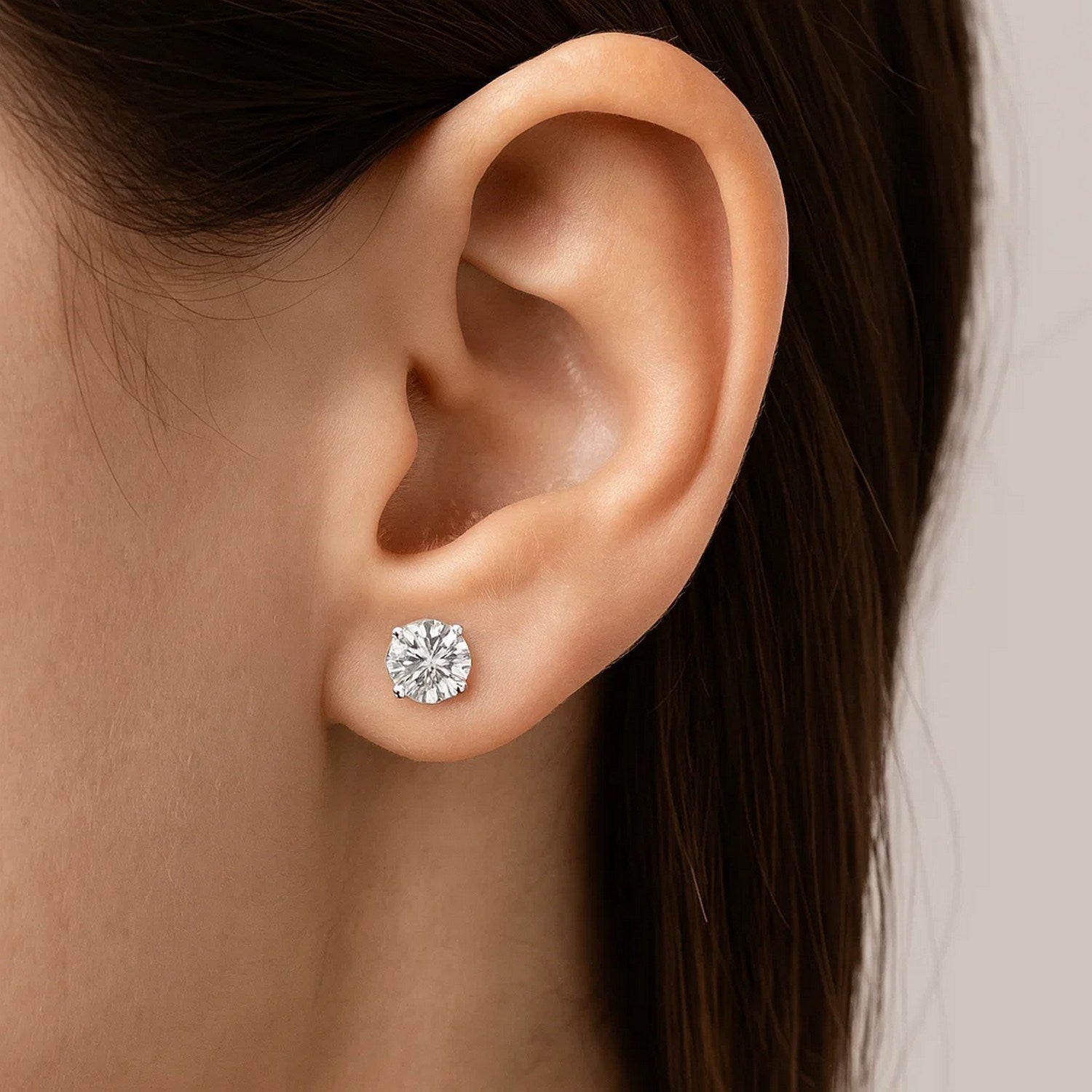 Sterling Silver Stud Earrings with White Hue Faceted Cubic Zirconia(7mm) - Peelerie