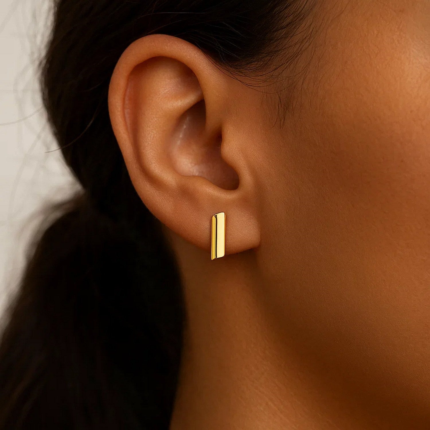 Peelerie jewelry piece in midnight luxury editorial product photo, high-contrast studio lighting