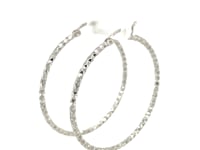 Créoles en argent sterling plaqué rhodium, grand modèle à facettes (2x40mm)