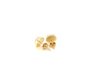 Boucles d'oreilles clous en or jaune 14 carats, coupe diamant, design plat (8 mm)