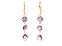 Boucles d'oreilles pendantes avec améthystes rondes et en forme de poire en or jaune 14 carats
