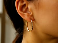 Boucles d'oreilles créoles polies en or jaune 14 carats (3x30 mm)