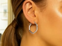Boucles d'oreilles créoles hexagonales brillantes en or blanc 14 carats