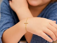 Bracelet Enfant Or Jaune 14 carats 5,5 pouces avec Croix (1,00 mm)