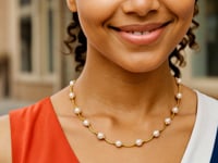 Collier Arc à maillons en or jaune 14 carats avec perles blanches