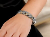 Manchette en or jaune 18 carats et argent sterling avec libellule et fioritures (12,70 mm)