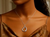 Pendentif cœur flottant en or blanc 14 carats