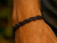 Sterling Silver Black Ruthenium Plated Oval Link Bracelet (5.60 mm)