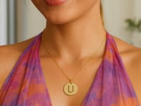 Pendentif initiale U en or jaune 14 carats