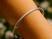 Sterling Silver Rhodium Plated Basketweave Stretch Bangle