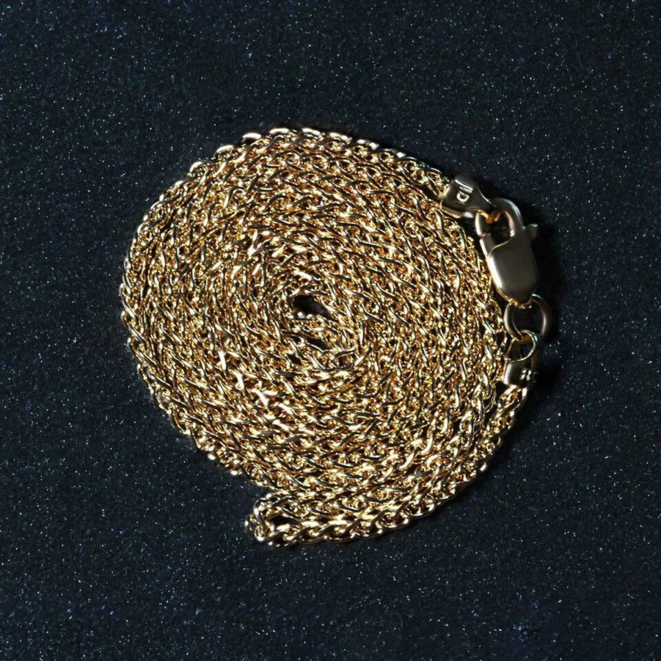 D104586_6.jpg