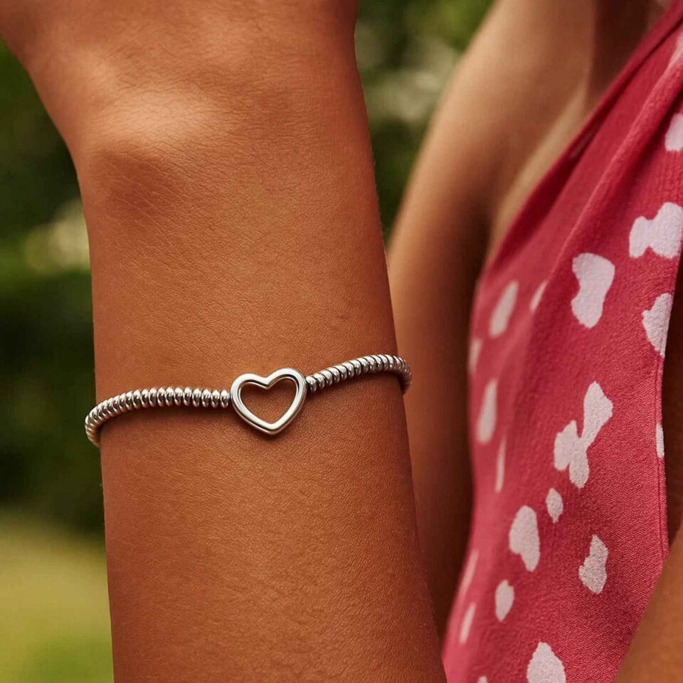 Sterling Silver, Rhodium Plated Heart 5.4g