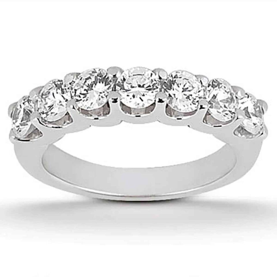 14K White Gold Lab-Grown Diamond Band Scalloped