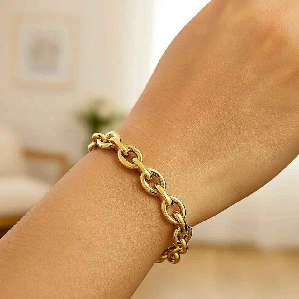 9.65mm polished cable bracelet in solid 14K yellow gold, view 4