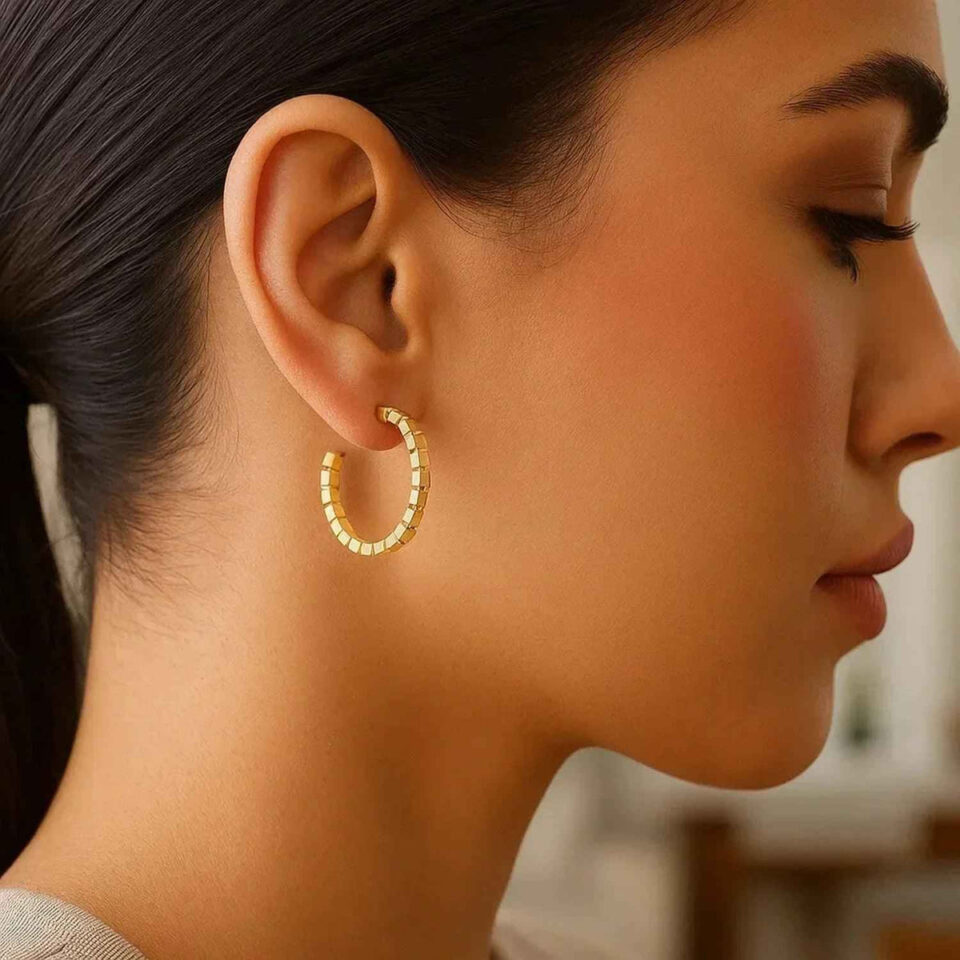 14K Yellow Gold Hoop Earrings Brick
