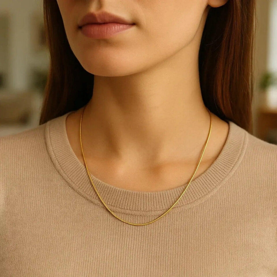 Snake round chain in solid 14K yellow gold, view 9