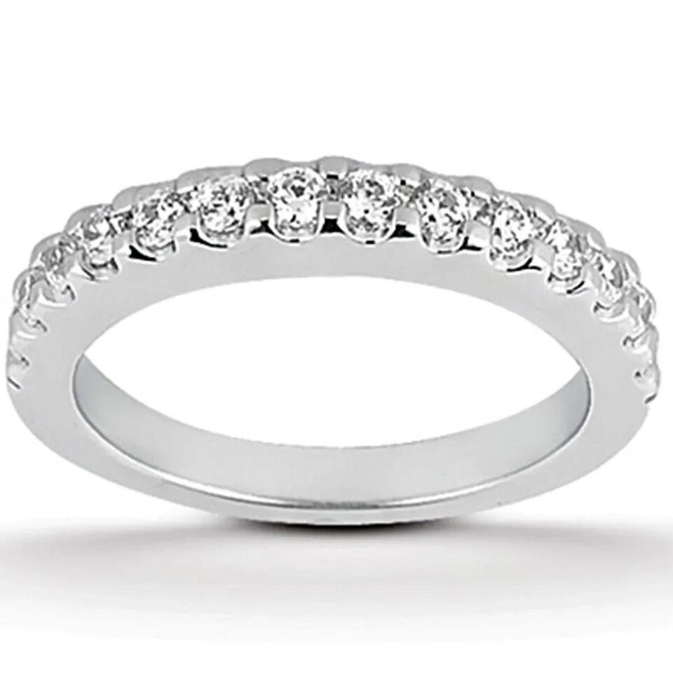 14K White Gold Lab-Grown Diamond Band Shared