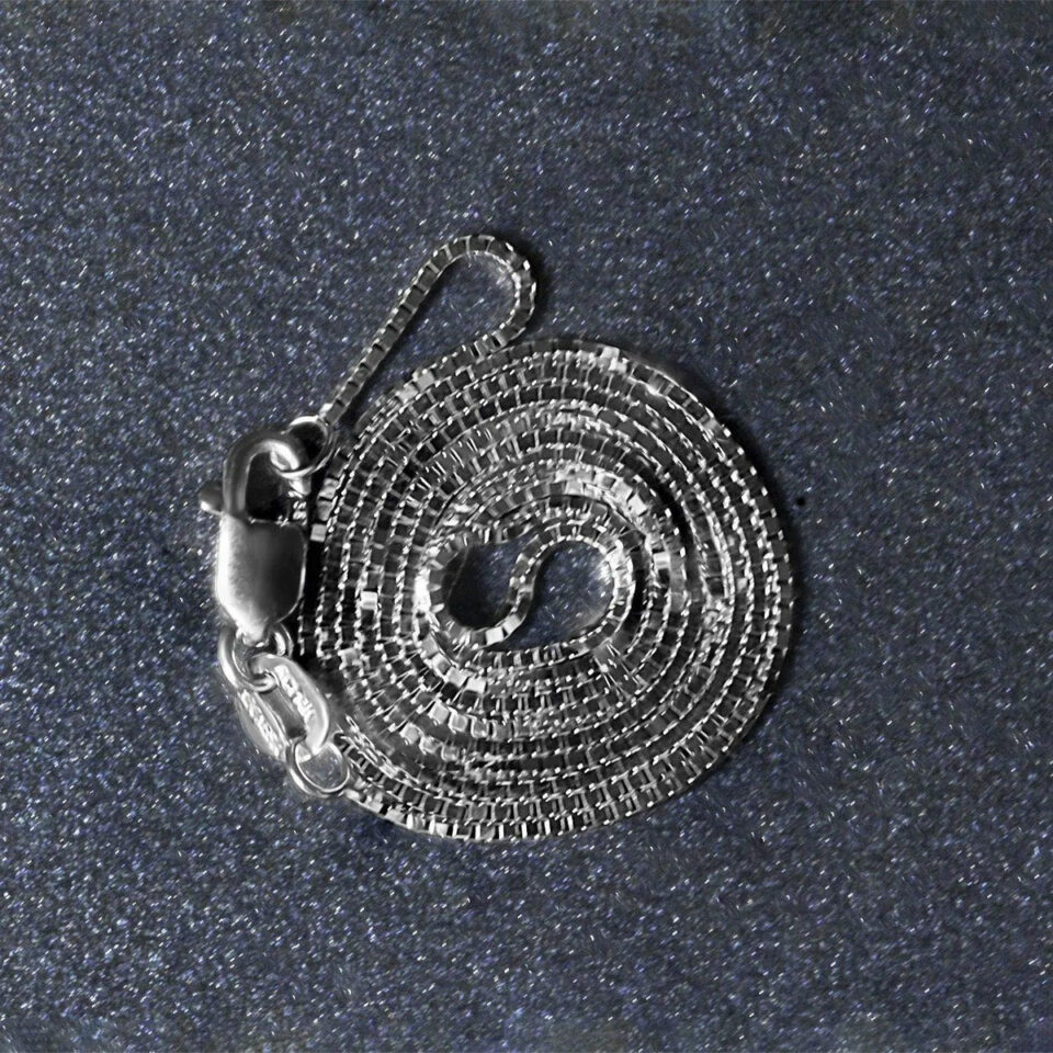 D196011_7.jpg