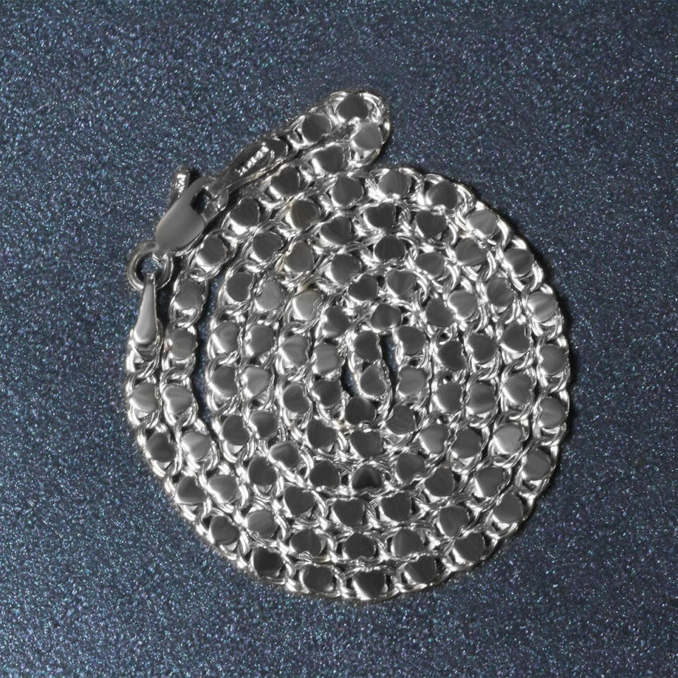 Heart chain in solid 14K white gold, view 6