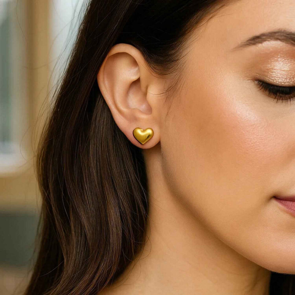 14K Yellow Gold Puffed Heart Stud Earrings