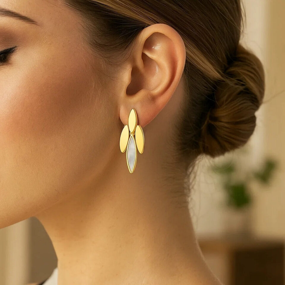 14K Yellow Gold Earrings Grand