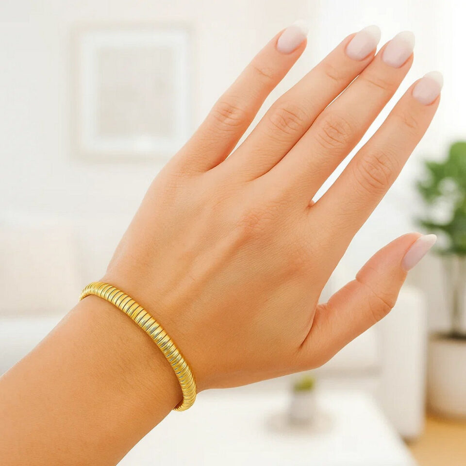 Tubogas bracelet in solid 14K yellow gold, view 4