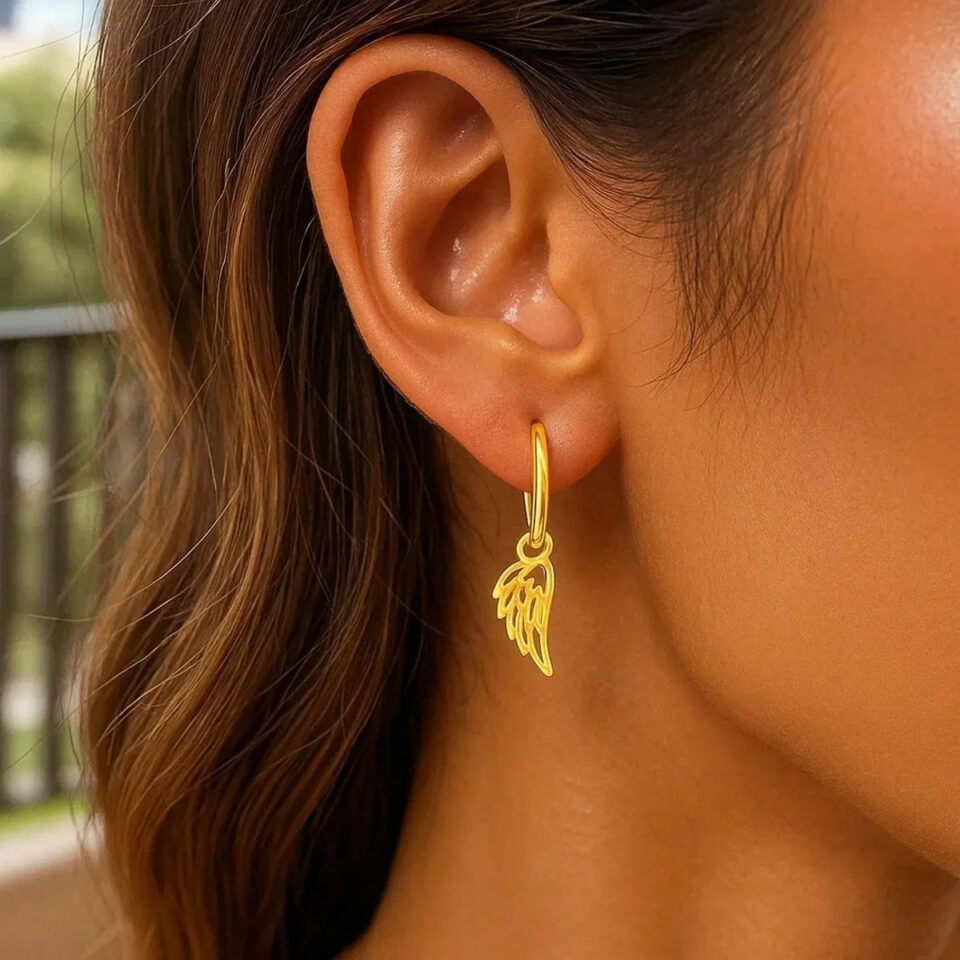 Angel hoop earrings in solid 14K yellow gold, view 3